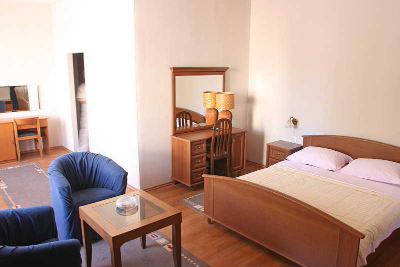 Hotel Zepter Palace بانيا لوكا المظهر الخارجي الصورة